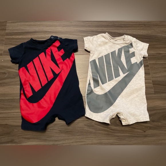Nike Baby Short Sleeve Romper Duo in Black and Cream size 3M - Picture 1 of 7